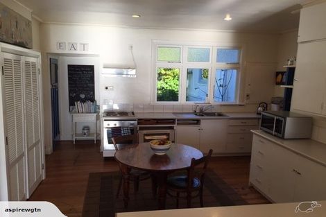 Photo of property in 300a Paremata Road, Whitby, Porirua, 5381