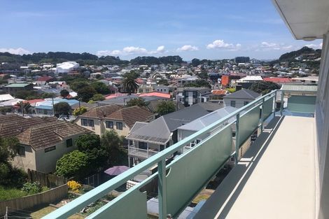 Photo of property in 4u3 Kenwyn Terrace, Newtown, Wellington, 6021
