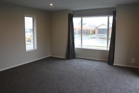 Photo of property in 6 Highworth Crescent, Rolleston, 7615