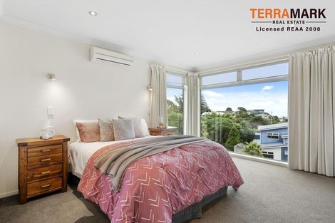 Photo of property in 2 Metzenthin Close, Raumati South, Paraparaumu, 5032