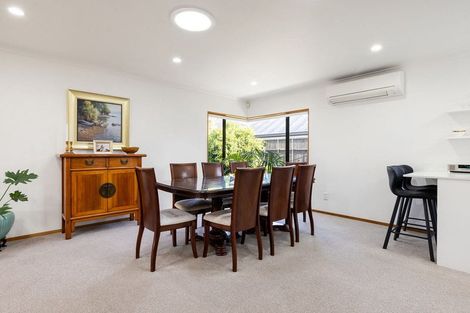 Photo of property in 71 Taylor Street, Cambridge, 3434