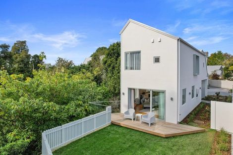 Photo of property in 24u1 Pickering Crescent, Chedworth, Hamilton, 3210