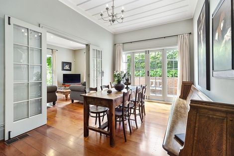 Photo of property in 49 Simla Crescent, Khandallah, Wellington, 6035