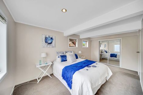 Photo of property in 12 Ronald Place, Manurewa, Auckland, 2102