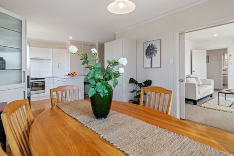 Photo of property in 40 Pemberton Crescent, Greerton, Tauranga, 3112
