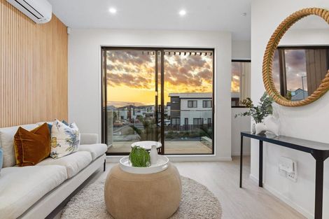 Photo of property in 93 Joshua Carder Drive, Hobsonville, Auckland, 0616