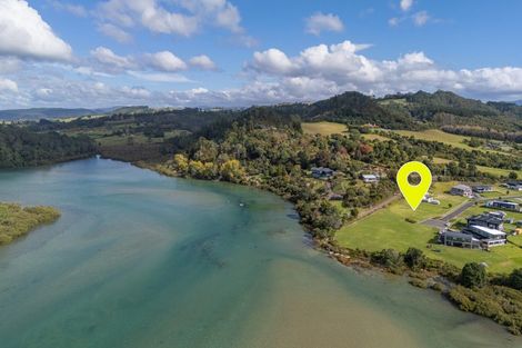 Photo of property in 26 Fred Harsant Drive, Cooks Beach, 3591