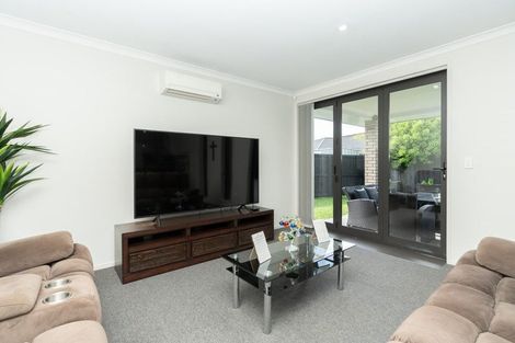Photo of property in 3 Denham Court, Flagstaff, Hamilton, 3210