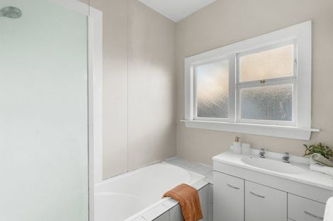 Photo of property in 8 Proctor Street, Papanui, Christchurch, 8053