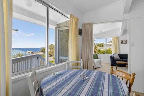 Photo of property in 45 Cumberland Street, Leigh, 0985