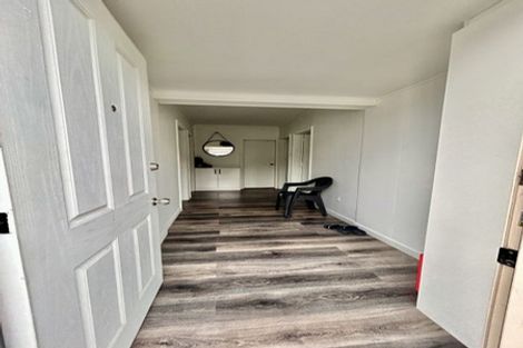 Photo of property in 360 Blenheim Road, Upper Riccarton, Christchurch, 8041