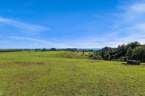 Photo of property in 51 Wilson Road, Urenui, 4375
