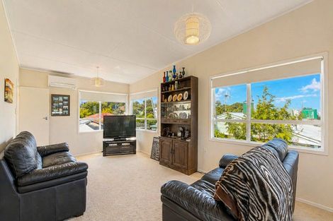 Photo of property in 112 Kuranui Street, Thames, 3500