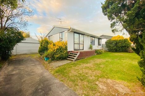 Photo of property in 34 Heathdale Crescent, Papakura, 2110