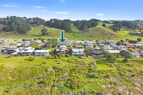 Photo of property in 283b Pohutukawa Avenue, Ohope, 3121