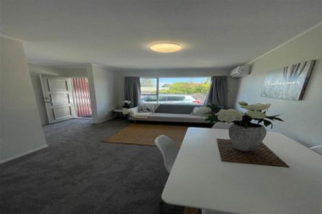 Photo of property in 3/4046 Great North Road, Glen Eden, Auckland, 0602