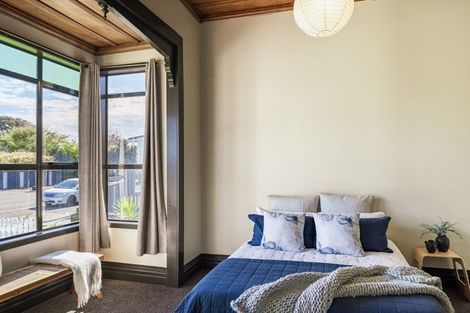 Photo of property in 102 Mcgrath Street, Napier South, Napier, 4110