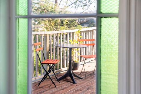 Photo of property in 58 Fairview Crescent, Kelburn, Wellington, 6012