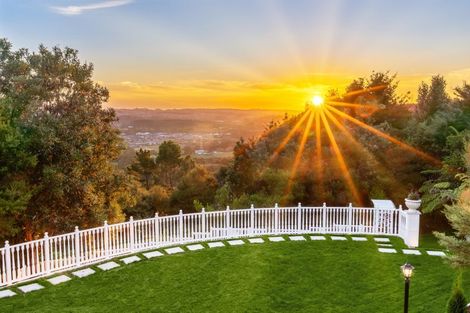 Photo of property in 55 Pinetone Road, Kumeu, 0892
