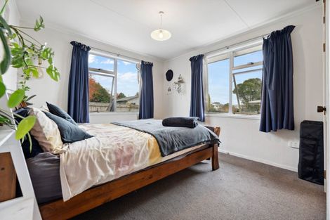 Photo of property in 2/86 Tamatea Road, Taupo, 3330