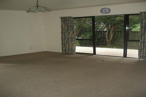 Photo of property in 2/6 Esperanto Road, Papatoetoe, Auckland, 2025