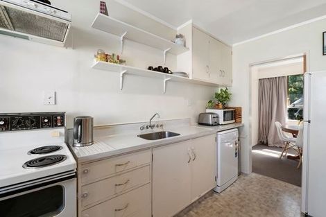 Photo of property in 42a Hicks Close, Whitby, Porirua, 5024