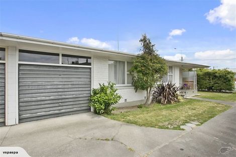 Photo of property in 24 Highsted Road, Bishopdale, Christchurch, 8053