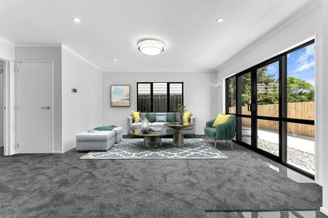 Photo of property in 12 Mcleod Road, Weymouth, Auckland, 2103