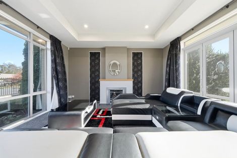 Photo of property in 6 Burbank Drive, Aidanfield, Christchurch, 8025