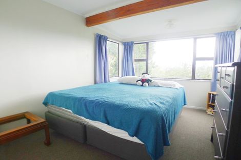 Photo of property in 23 Flaunty Place, West Harbour, Auckland, 0618