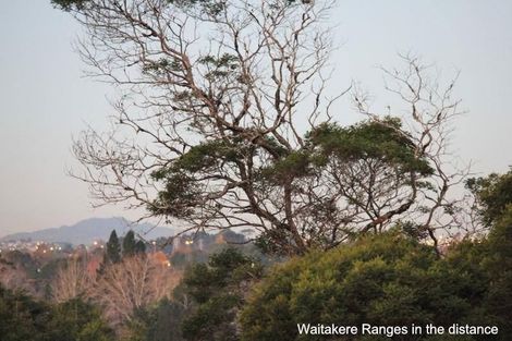 Photo of property in 53 Don Buck Road, Massey, Auckland, 0614