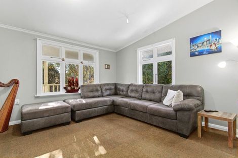 Photo of property in 8 Mount Cecil Road, Moonshine Valley, Porirua, 5381