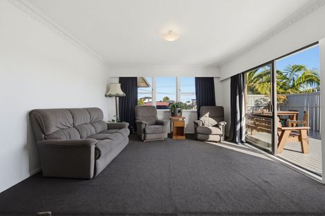 Photo of property in 39 Links Avenue, Mount Maunganui, 3116