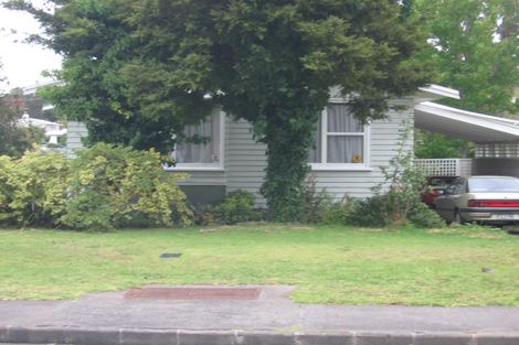 Photo of property in 16 Lingfield Street, Glenfield, Auckland, 0629