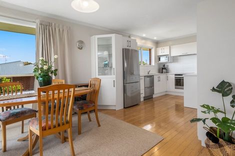 Photo of property in 40 Pemberton Crescent, Greerton, Tauranga, 3112