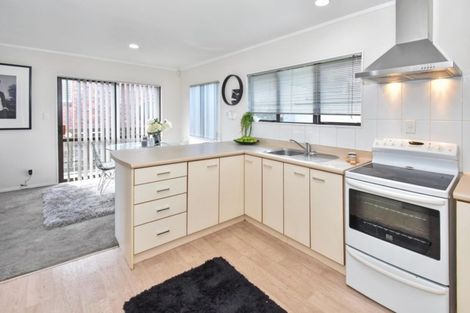 Photo of property in 3/62 Hillcrest Road, Papatoetoe, Auckland, 2025