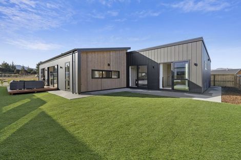 Photo of property in 6 Moonstone Street, Albert Town, 9305