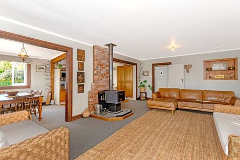 Photo of property in 15 Domain Road, Ormond, Gisborne, 4071