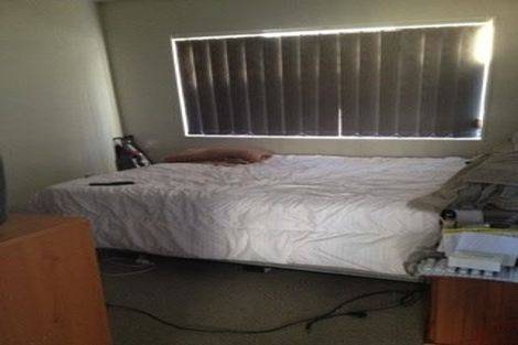 Photo of property in 11 Riverglade Parkway, Te Atatu South, Auckland, 0610
