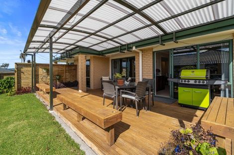 Photo of property in 5 Mahonia Place, Pyes Pa, Tauranga, 3112