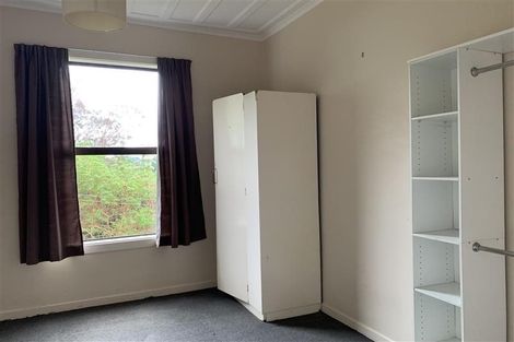 Photo of property in 225 Ravensbourne Road, Ravensbourne, Dunedin, 9022