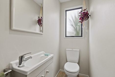 Photo of property in 40a Sawyers Arms Road, Northcote, Christchurch, 8052