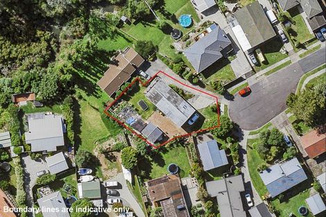Photo of property in 1/15 Lynley Place, Pakuranga Heights, Auckland, 2010