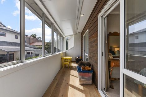 Photo of property in 29 Bronte Place, Somerville, Auckland, 2014