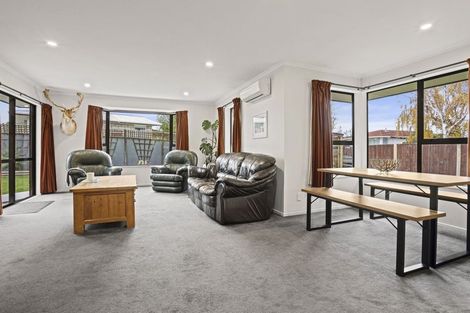Photo of property in 10 Rowse Street, Rangiora, 7400