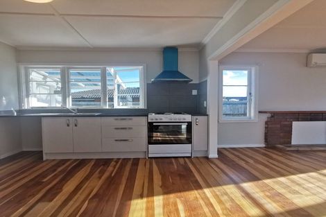 Photo of property in 13 Clendon Avenue, Papatoetoe, Auckland, 2025