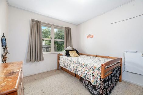 Photo of property in 87b Edmonton Road, Henderson, Auckland, 0612
