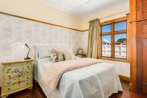 Photo of property in 22 Torridon Road, Miramar, Wellington, 6022