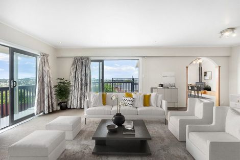 Photo of property in 245 Sunset Road, Sunnynook, Auckland, 0632