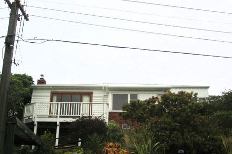 Photo of property in 61 Ranui Crescent, Khandallah, Wellington, 6035